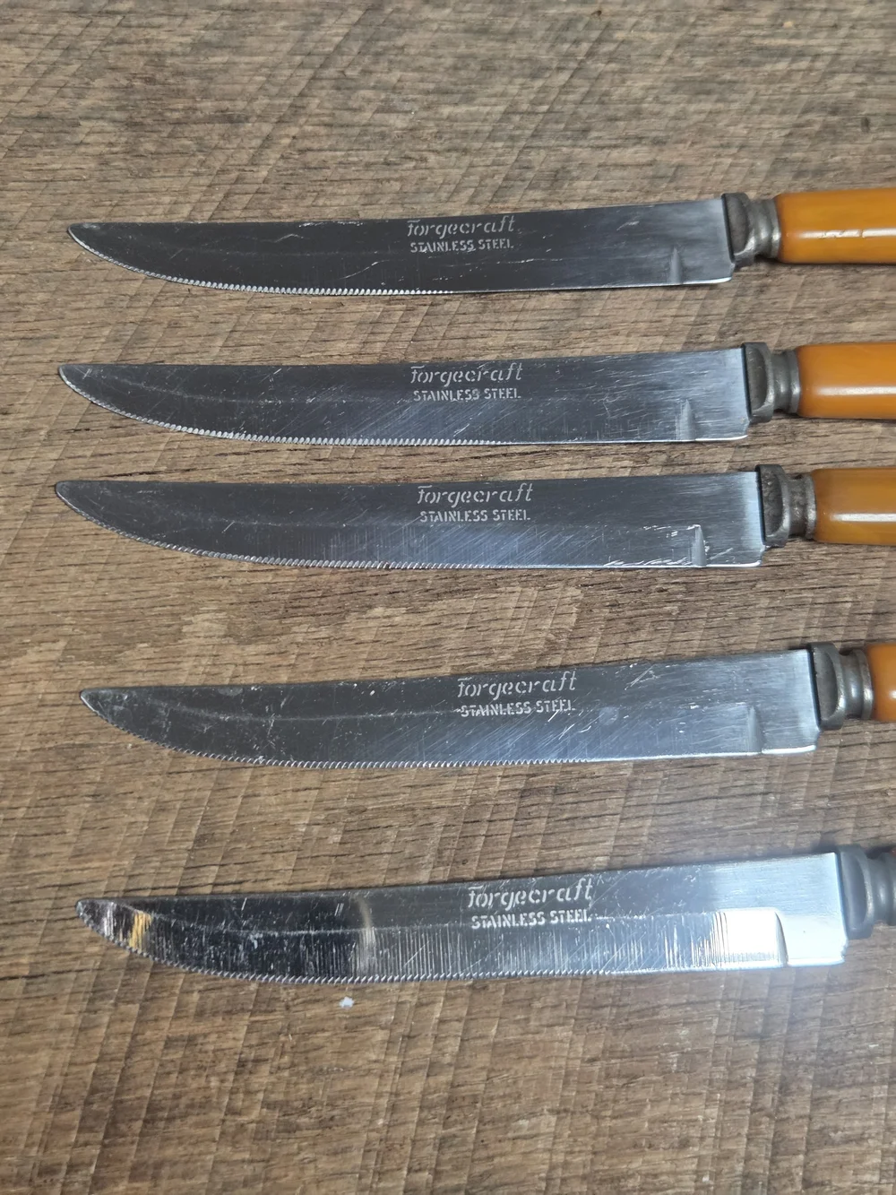 5 Vintage Forgecraft Stainless Steel Knives w/ Bakelight Butterscotch Handles O